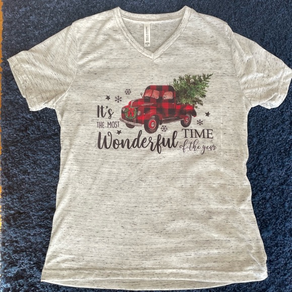 Cute Holiday Shirt, Size M - Picture 1 of 3